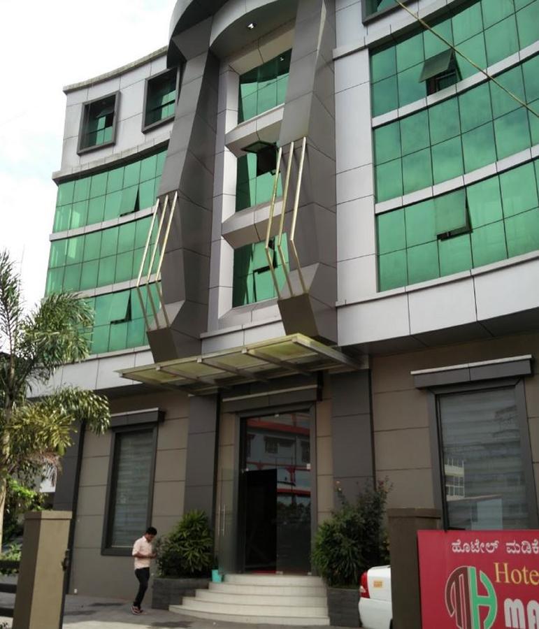Hotel Madikeri Heritage Exteriör bild