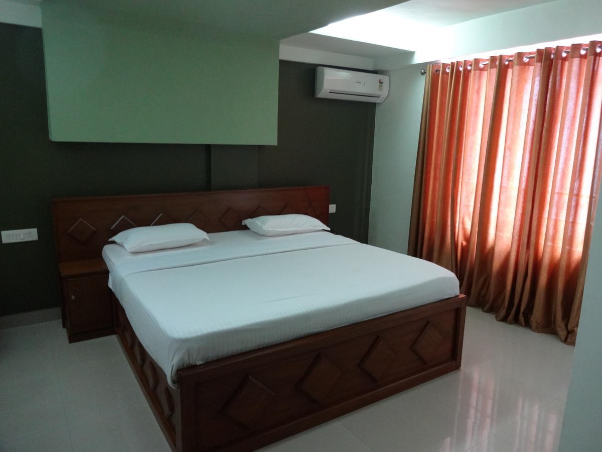 Hotel Madikeri Heritage Exteriör bild