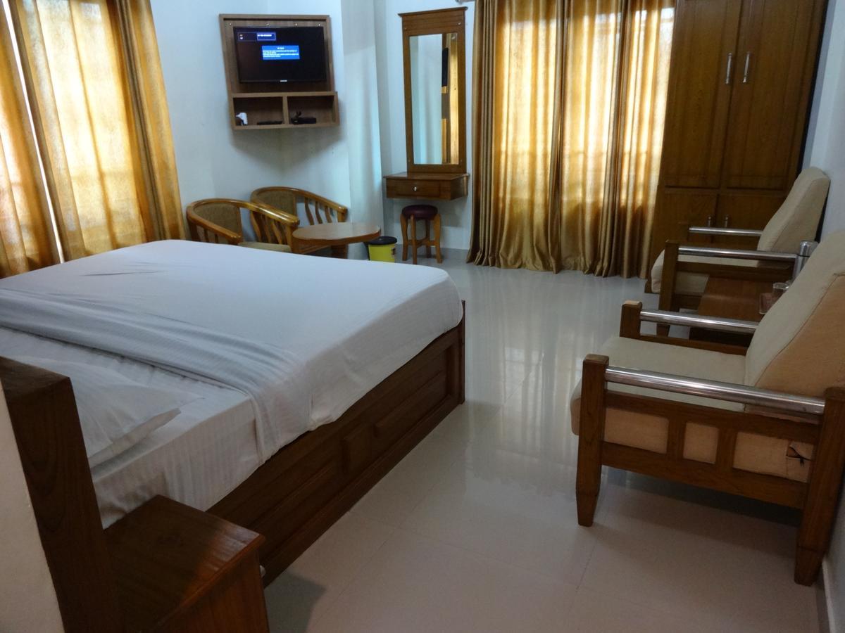 Hotel Madikeri Heritage Exteriör bild